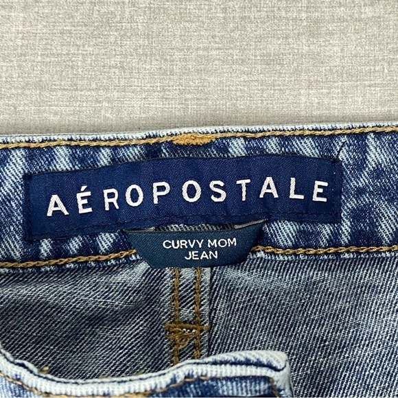 Aeropostale Curvy Mom Jeans Womens 2 Light Blue High Rise Tapered Leg - Picture 5 of 11